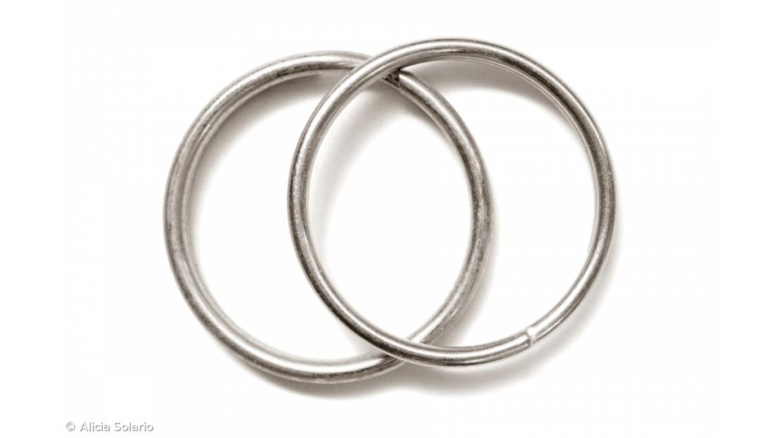 Portuguesas envolvidas em casamentos por conveniência e bigamia no Reino Unido