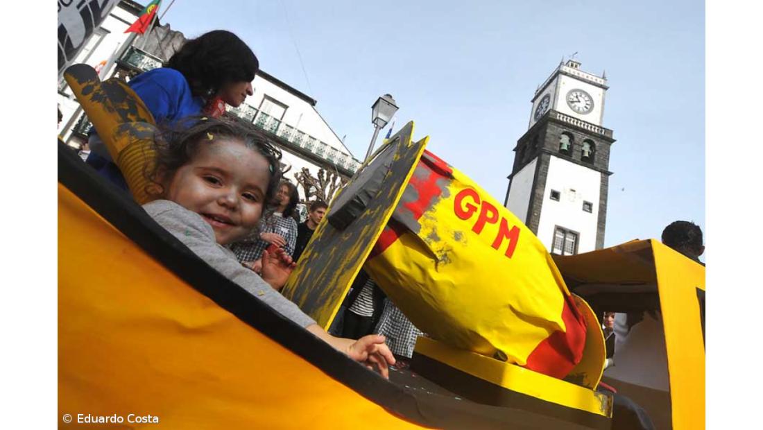 Funcionários públicos com tolerância de ponto no Carnaval e dispensa para Romarias