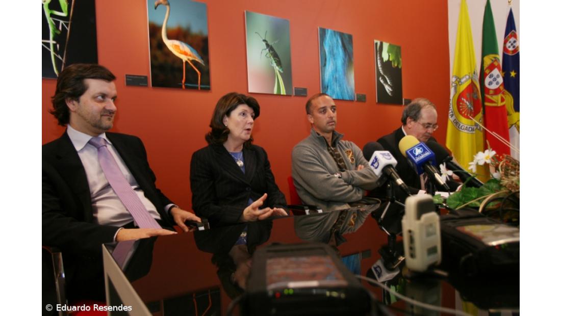 Torneio de futsal cativa adultos