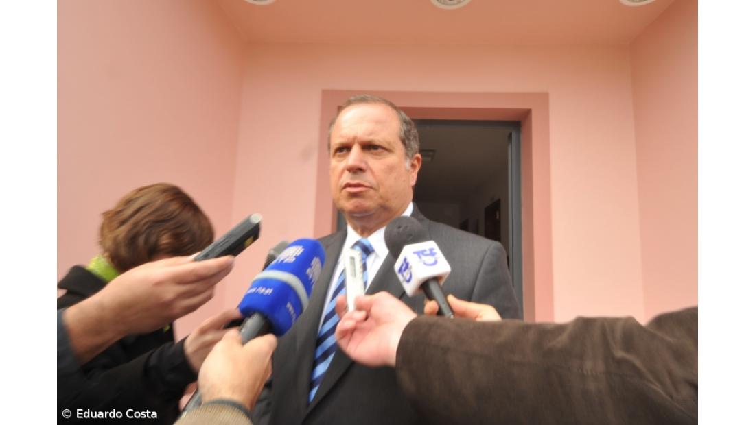 Carlos César "pressiona" Europa para alargar área de protecção marítima