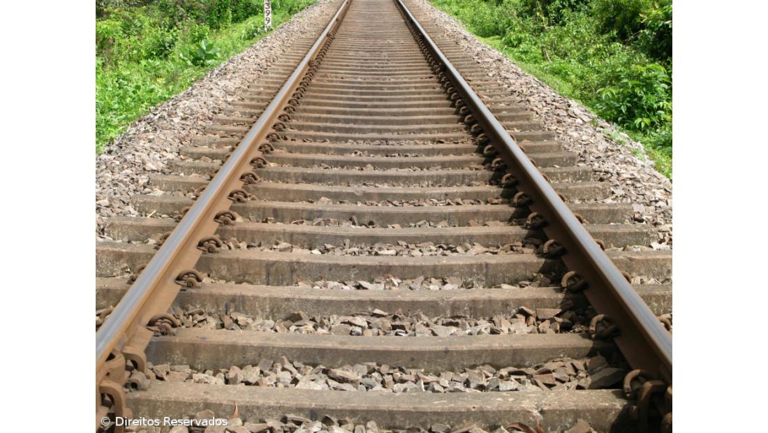 Homem morre atropelado por comboio em Belver