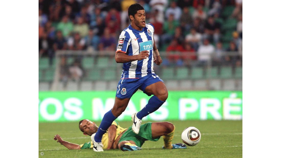 Supertaça Europeia - FC Porto tenta surpreender favorito FC Barcelona