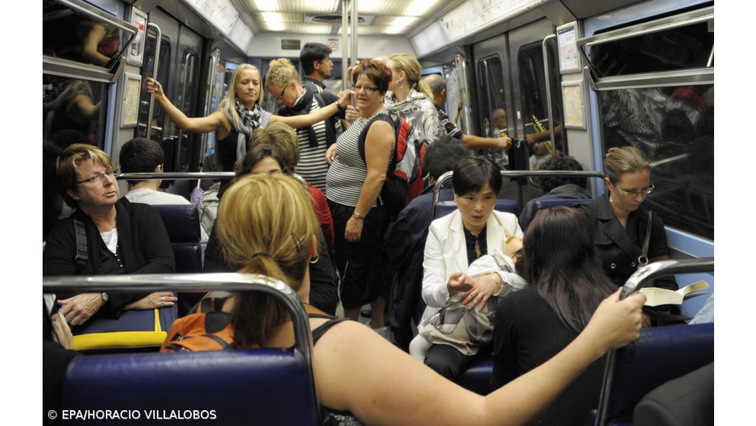 Segundo dia de greve em França afecta transportes e ensino