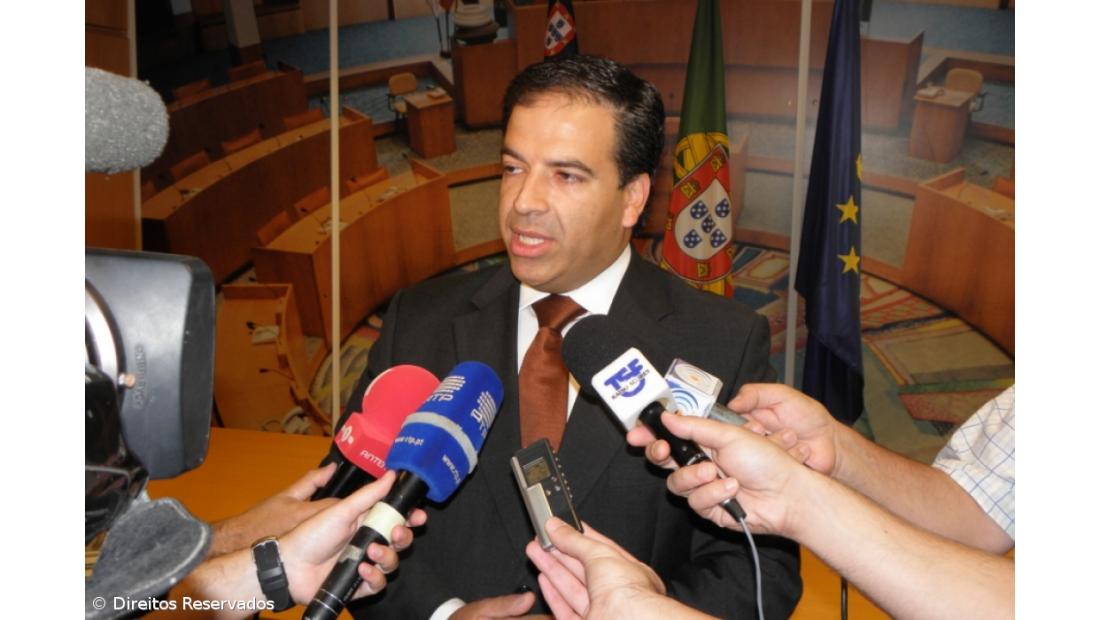 PSD/A anuncia recurso ao Tribunal de Contas para auditar contas da saúde