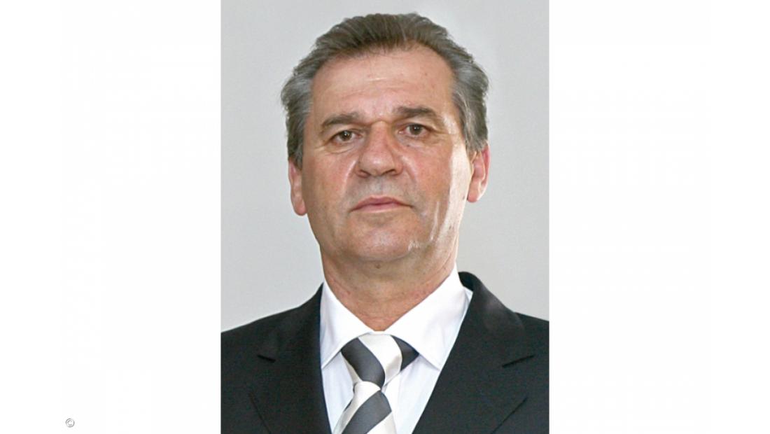 "Temos que ser fortes e teimosos"