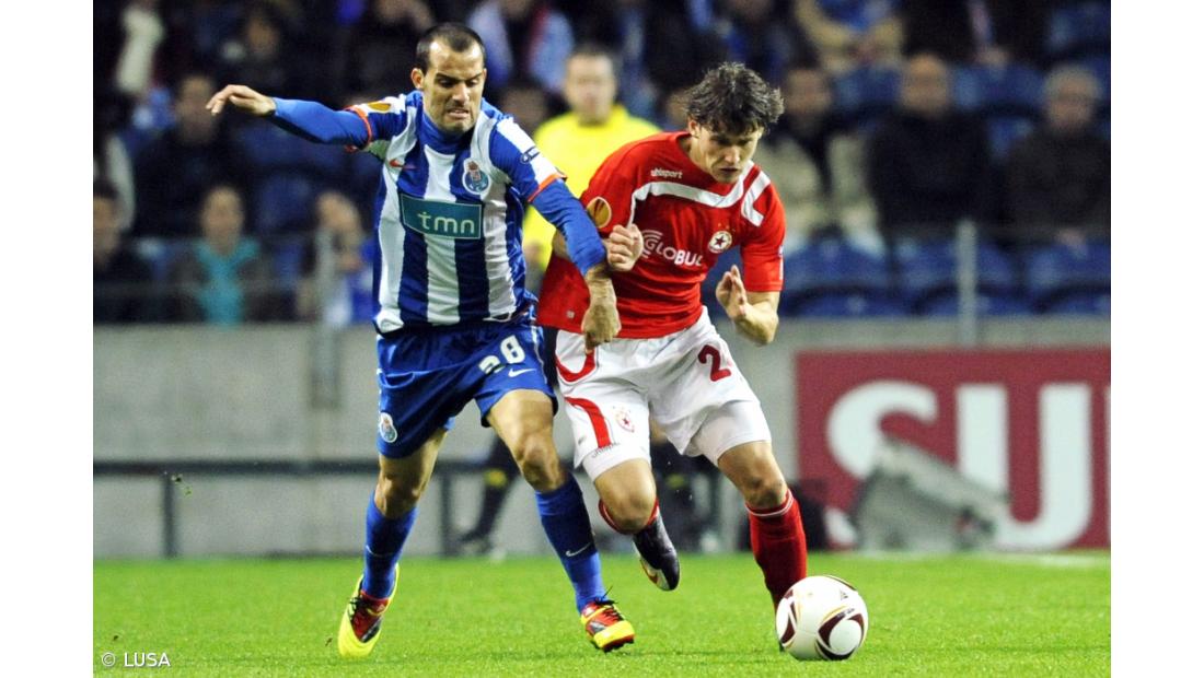 FC Porto fecha fase de grupos com vitória