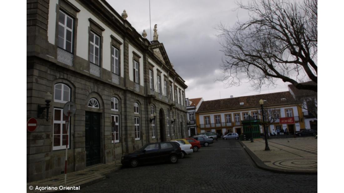 Feira mostra projetos empreendedores