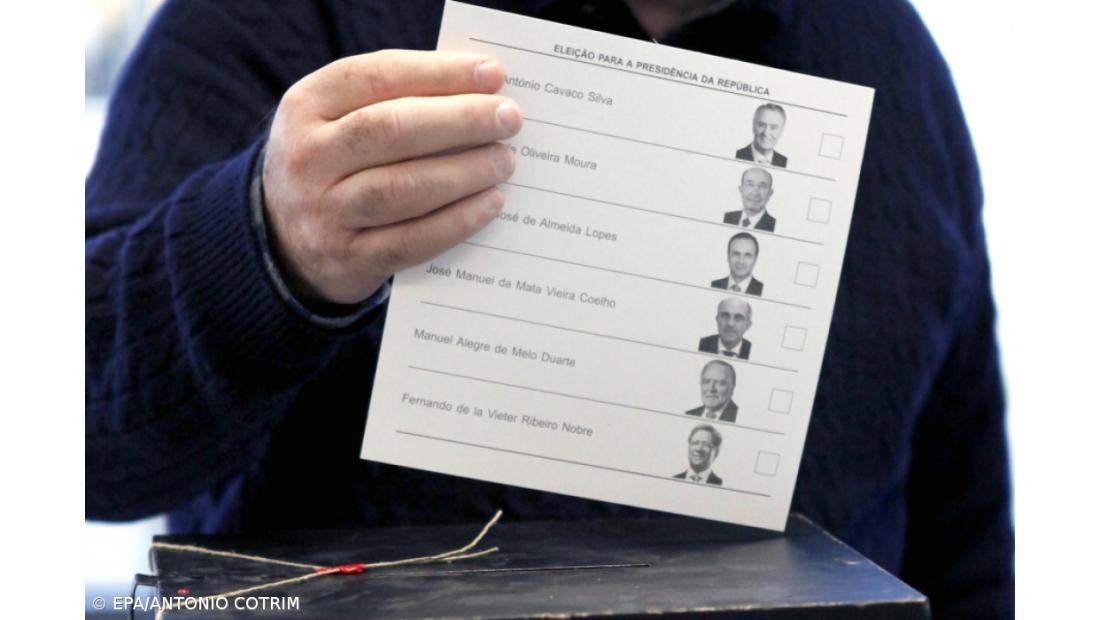 Cavaco Silva vence eleições nos Açores