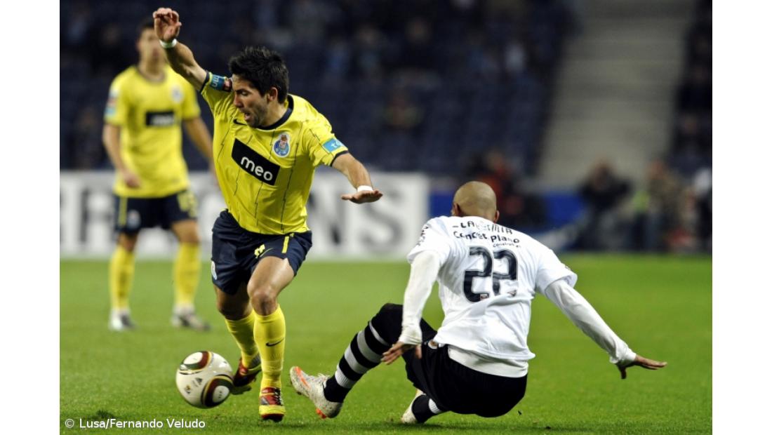 FC Porto bate Nacional 3-0 e pressiona Benfica