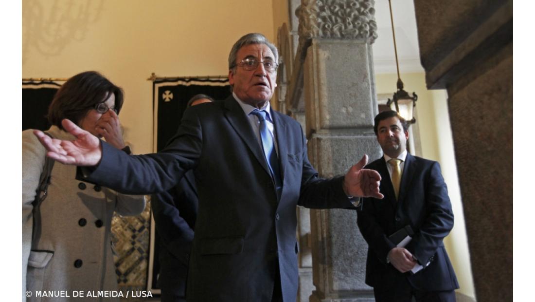 Eleições são "melhor saída" e 5 de Junho é "data possível"