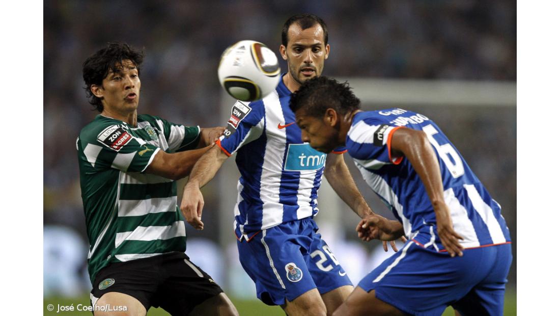 FC Porto vence "clássico" com Sporting e prossegue invencível