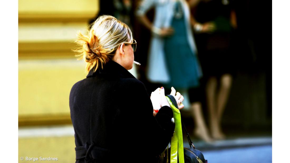 Proibição de fumar reduz admissões nos hospitais no Reino Unido 