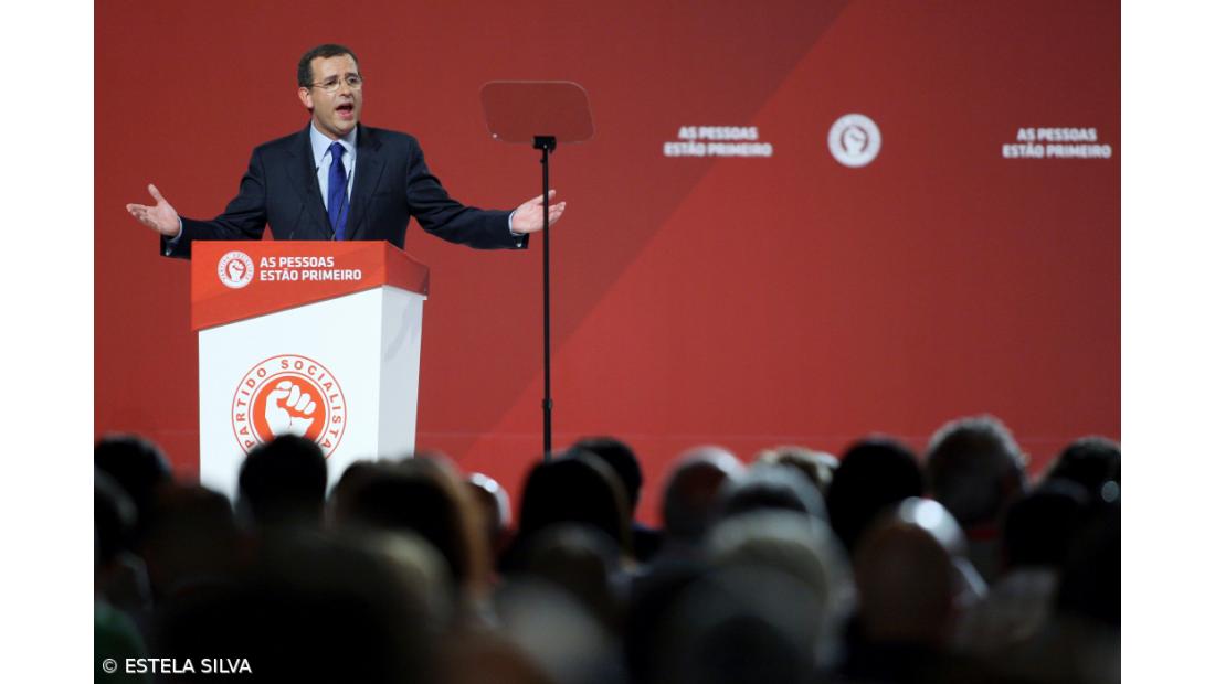 PS diz que Governo "não acertou uma"