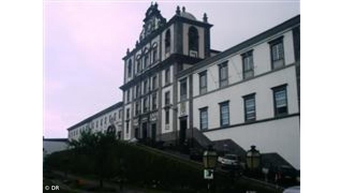 Açorianos relatam como foi emigrar para o Canadá