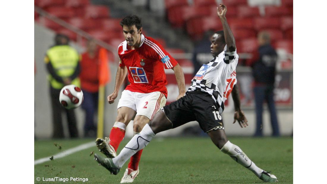Benfica goleia o Boavista por seis bolas a uma