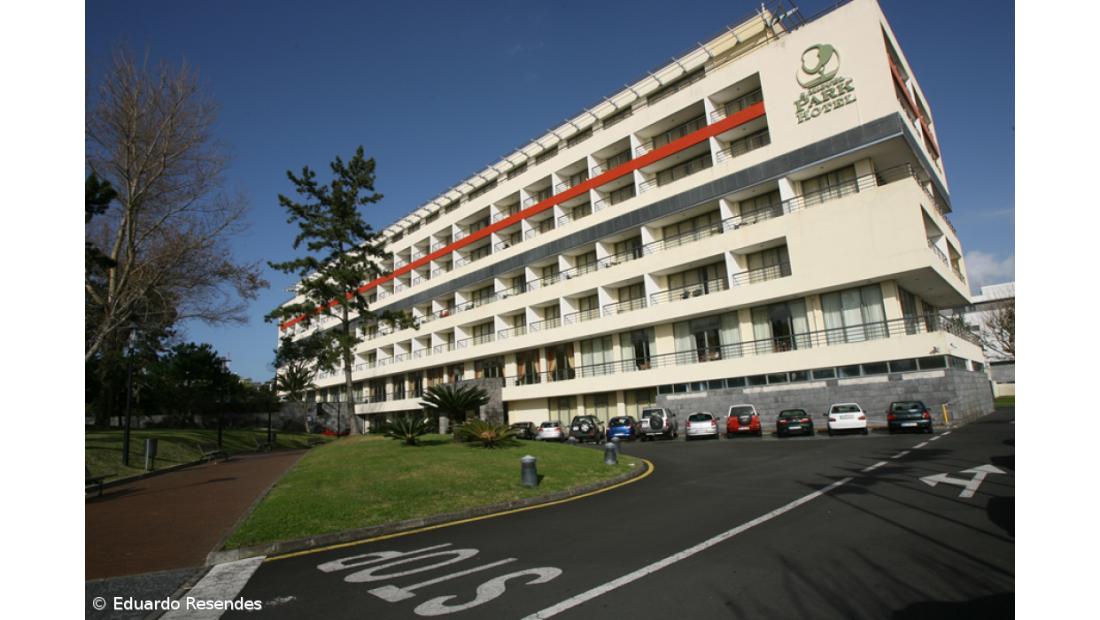Almoço de Páscoa no S. Miguel Park Hotel com "Gente de Palmo e Meio"