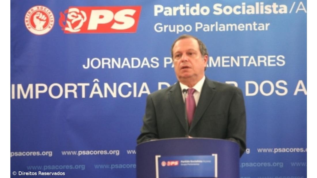 Carlos César desafia PS a reformar-se e provar que merece confiança dos portugueses