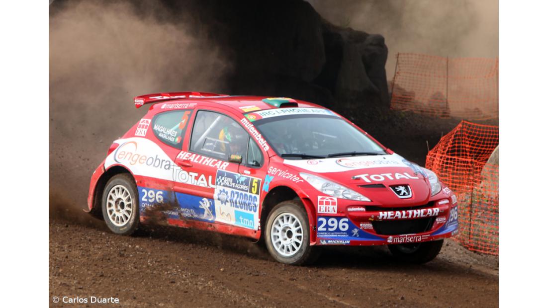 Sete desistências no 'SATA', Magalhães capota nas Feteiras