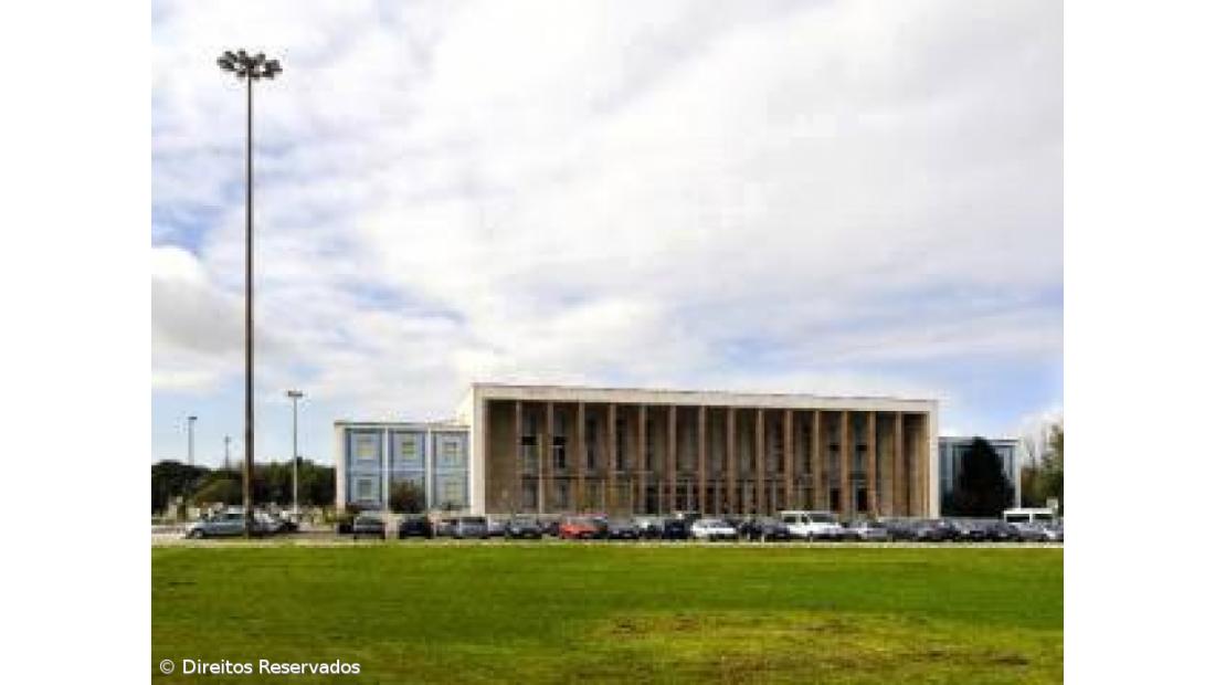 Ensino Superior pode "captar e utilizar receitas próprias"