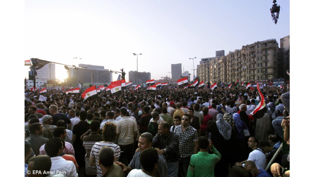 Pelo menos 100 mortos em dispersão de manifestantes pró-Morsi no Cairo