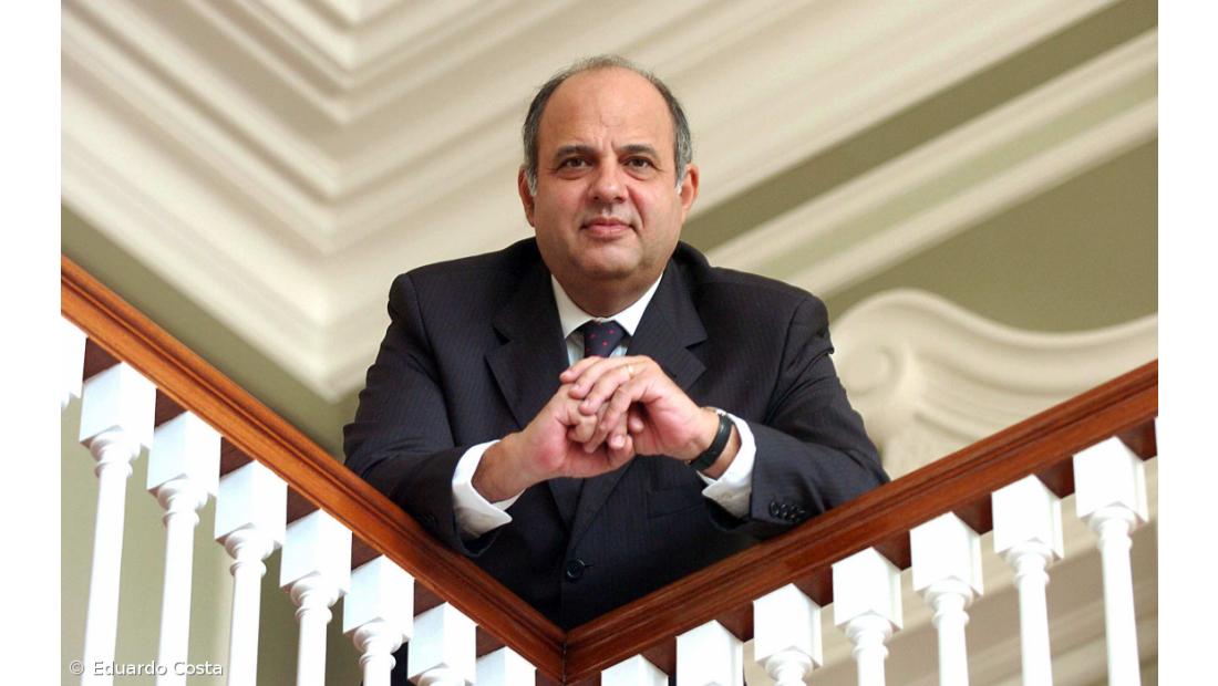 Costa Neves espera que encontro suscite "debate animado"