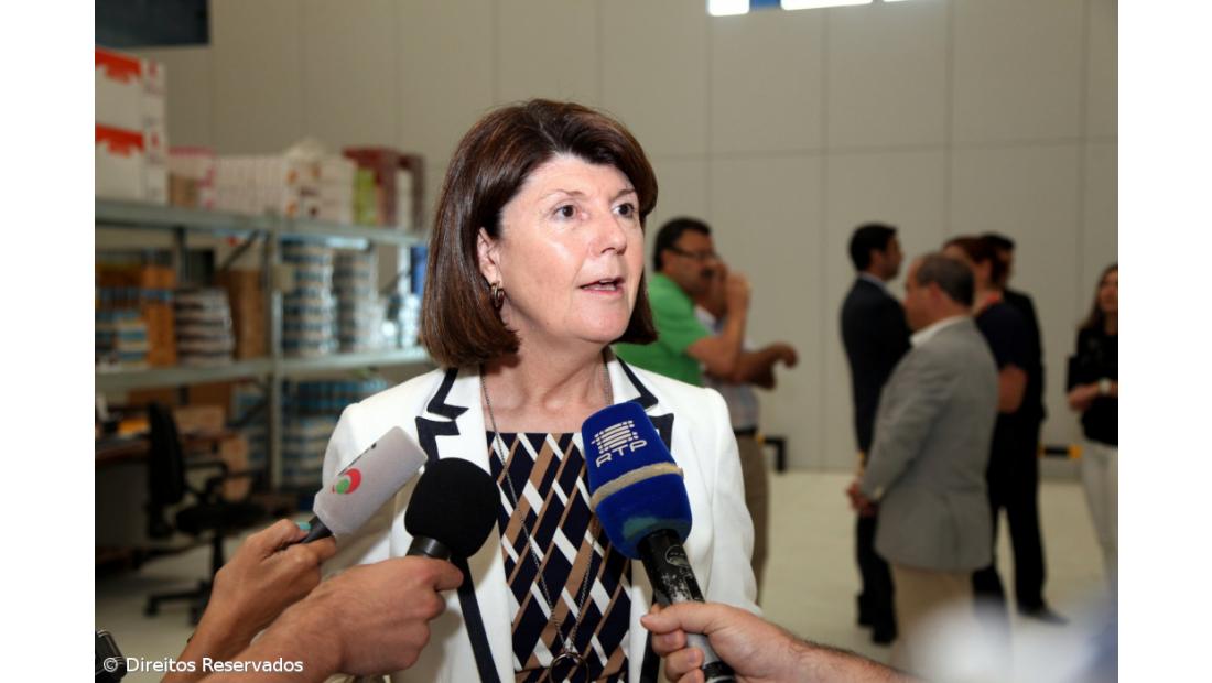 Berta Cabral  altera termos do acordo assinado com Governo da República se for presidente do executivo regional