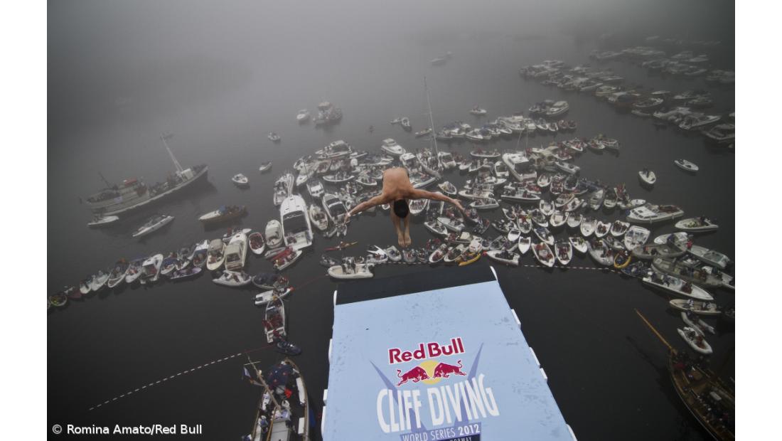 Cliff Diving regressa às origens no ilhéu de Vila Franca