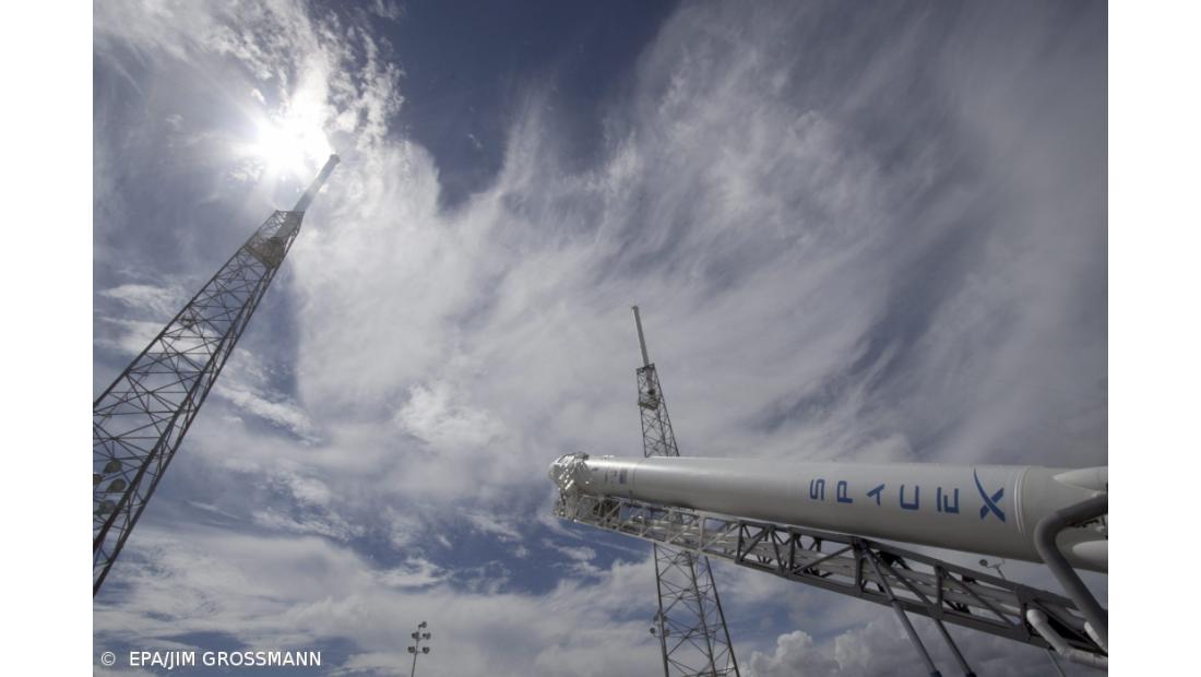 Cápsula "Dragon" partiu em missão de abastecimento para a Estação Espacial Internacional