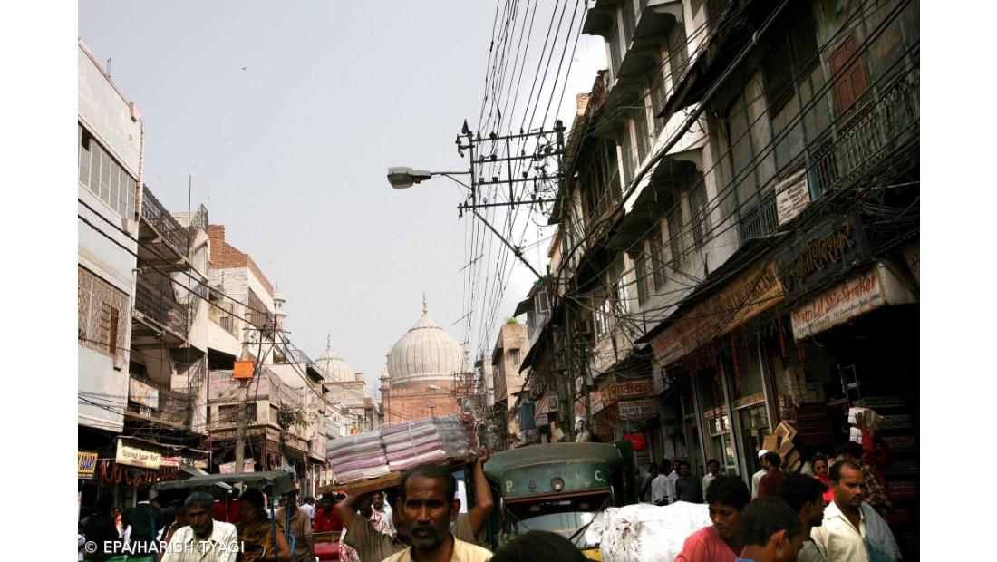 Polícia indiana acusa de homicídio alegados violadores de jovem em Nova Deli