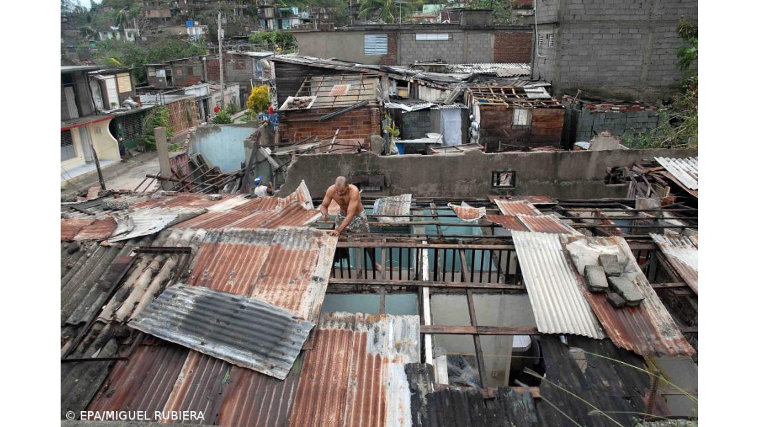 Furacão "Sandy" enfraquece, depois de ter feito 21 mortos, a maioria dos quais em Cuba