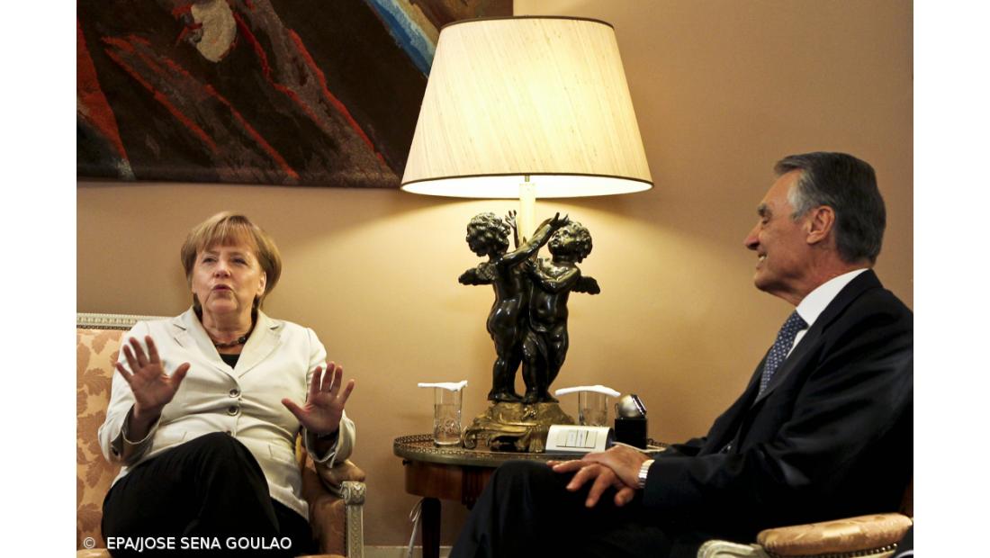  Cavaco Silva recebe chanceler alemã com "welcome, willkommen"