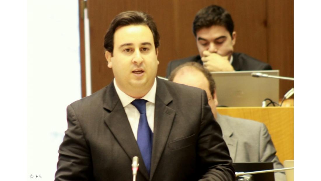 Programa do governo defende emprego e autonomia