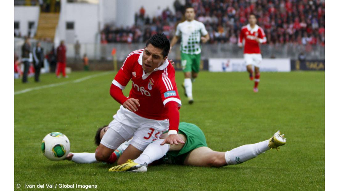 Benfica evita derrota com o Moreirense nos descontos