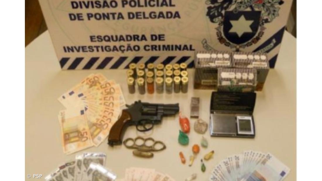 Detidos "cabecilhas" de rede de tráfico de droga nos Arrifes