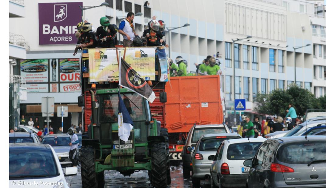 Batalha das Limas continua a divertir jovens e graúdos
