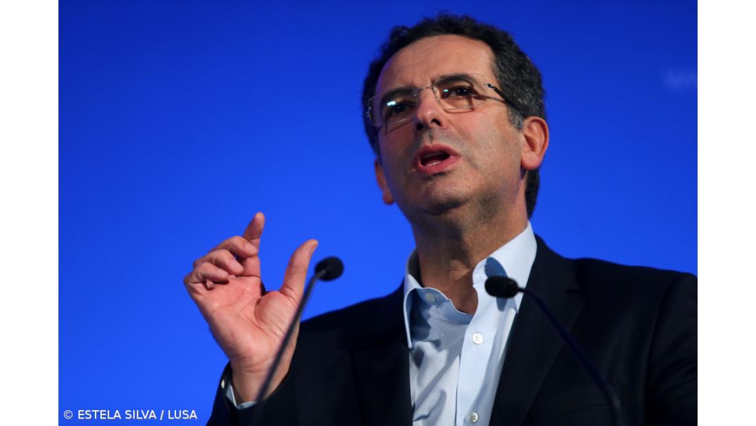 Seguro acusa Passos de faltar à palavra sobre cortes nas reformas