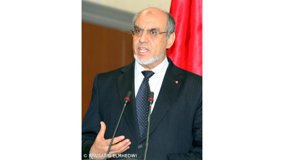 Primeiro-ministro tunisino demite-se