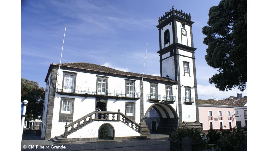 Maioria das autarquias nos Açores atribui bolsas para estudantes universitários