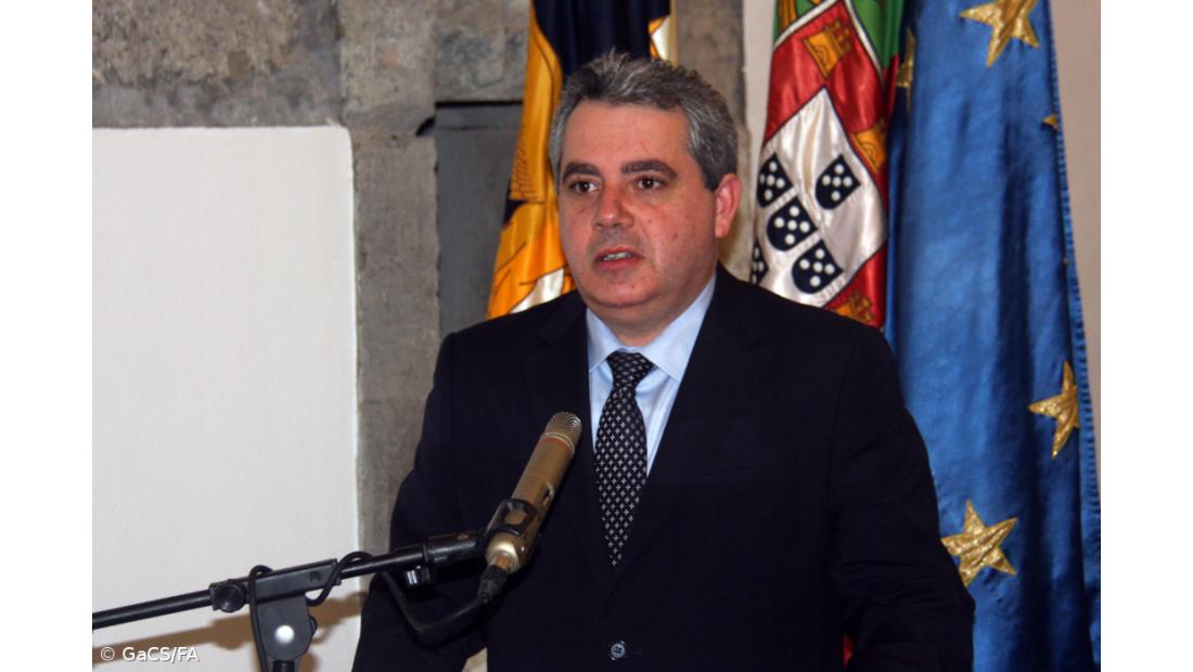 Açores contraem empréstimo de 50 ME para refinanciamento até 2016