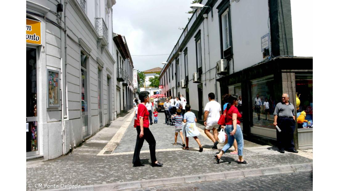 Sem-abrigo diminuem na baixa de Ponta Delgada