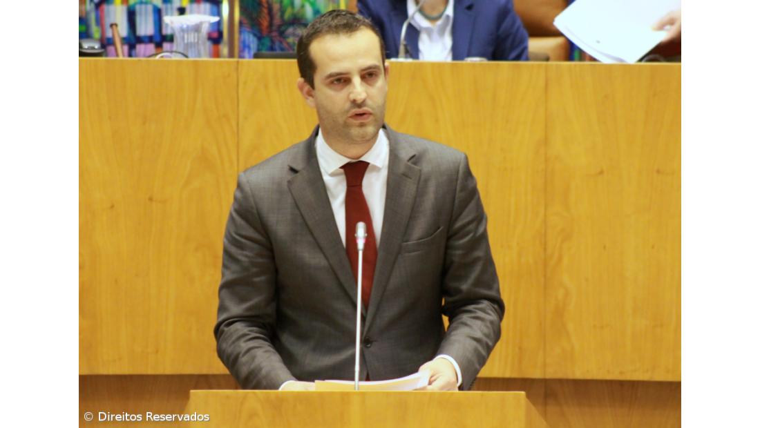 PS/Açores diz que Governo de Passos é campeão da desresponsabilização 