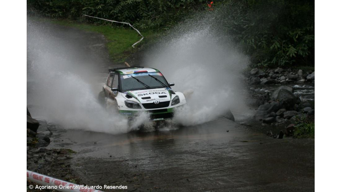 Kopecky alarga vantagem para Breen, Moura cada vez mais "terceiro"