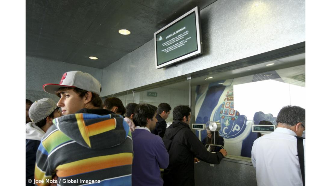 Líder dos SuperDragões impugna castigo e estará sexta-feira no Dragão