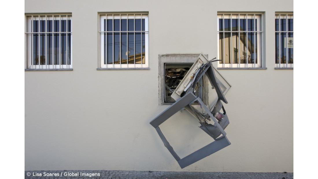 PJ desmantela organização que assaltava caixas de multibanco