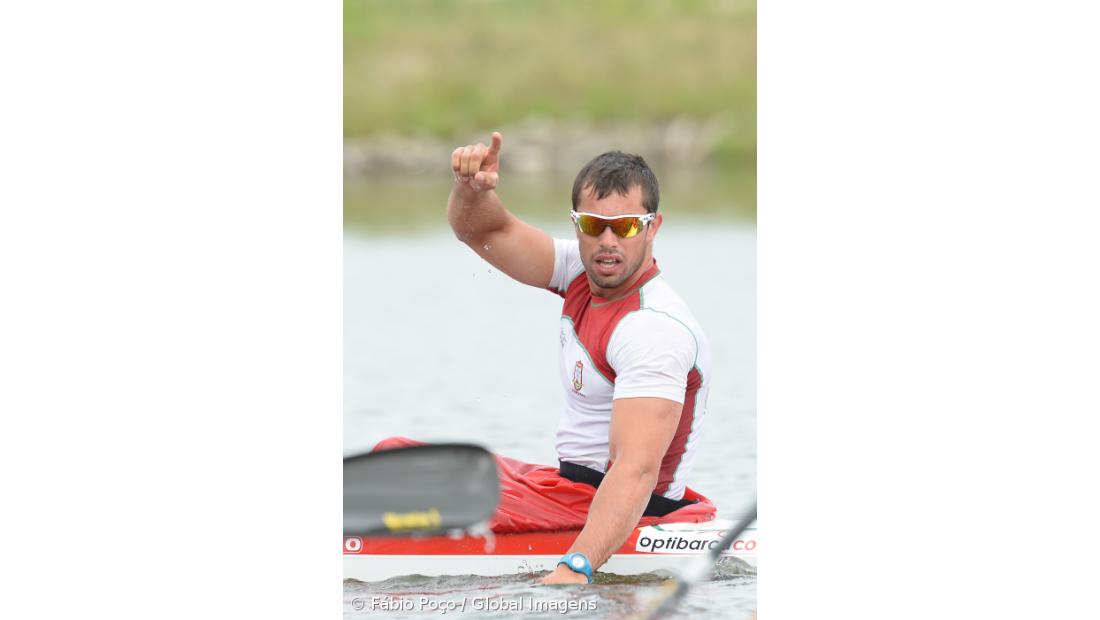 Canoísta Fernando Pimenta conquista medalha de ouro em K1 1.000