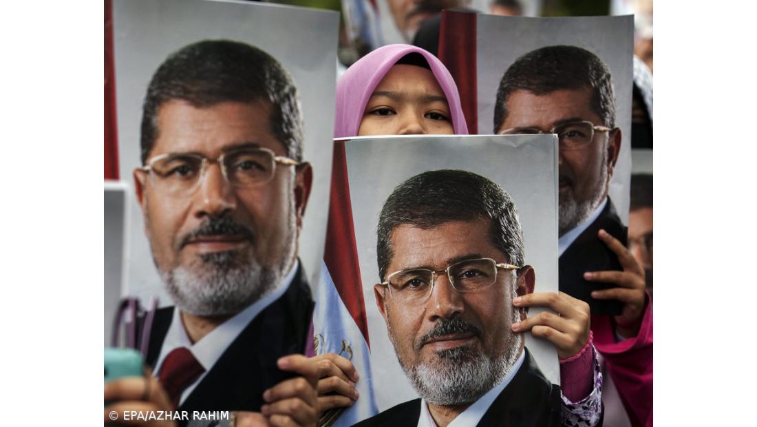 UE pede solução pacífica para o Egito