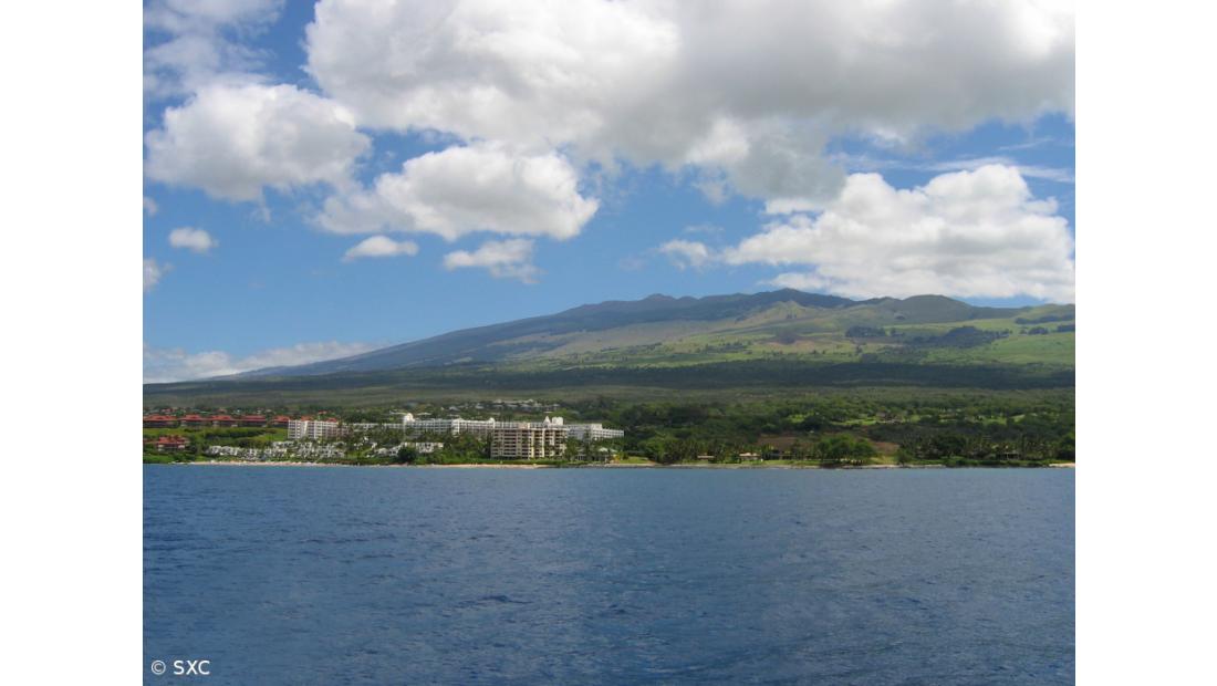 Livro de receitas e histórias luso-havaianas tem nova edição
