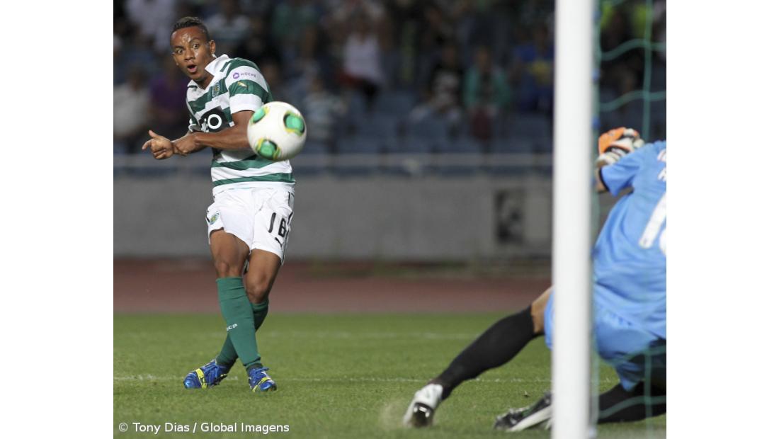 Carrillo fora dos convocados do Sporting para jogo com o Lokomotiv de Moscovo