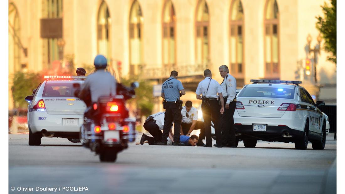 Autoridades dos EUA acreditam em apenas um atirador na base de Washington