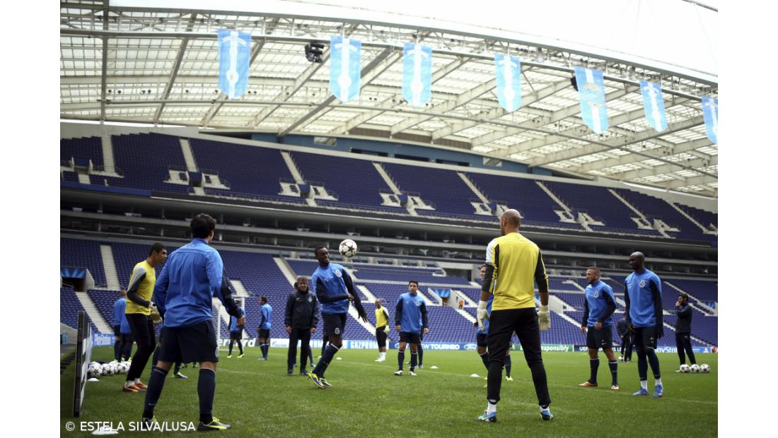 FC Porto tenta isolar-se na Champions frente ao moralizado Atlético de Madrid